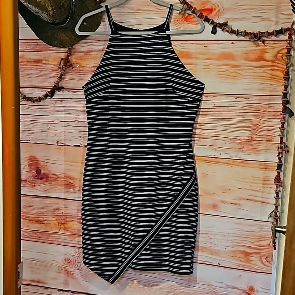 NWOT "A. BYER" BLACK STRIPE ELEGANLY CUT, CASUAL RACER BACK TANK DRESS. XL🖤